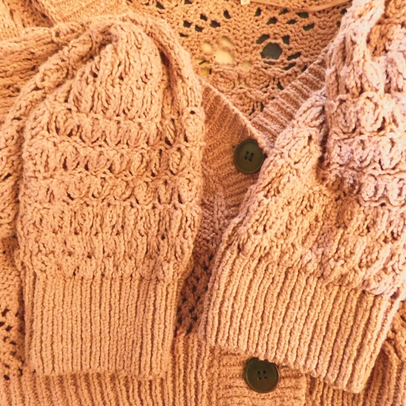 Free People Dusty Rose knit button up cardigan XS - Picture 9 of 10